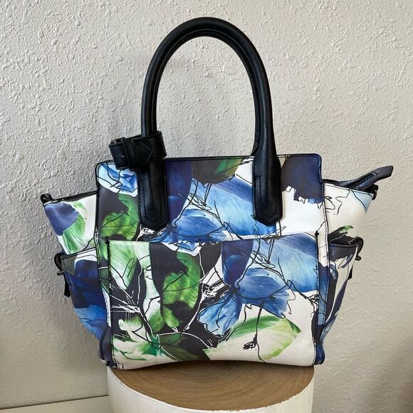 Reed Satchel EUC - Picture 1 of 8